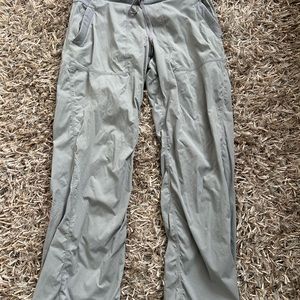 Lululemon Studio Dance Pant not lined size 6